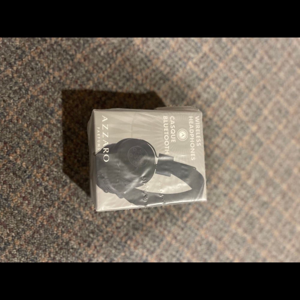 New Azzaro Wireless Headphones - Black
